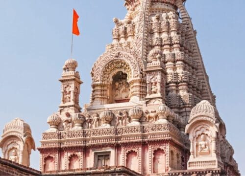 Nashik Grishneshwar Taxi Booking – Your Complete Guide to Grishneshwar Jyotirlinga Darshan